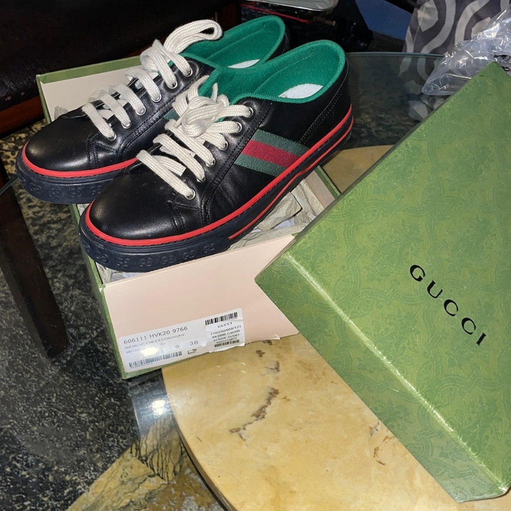 Gucci tennis sneakers